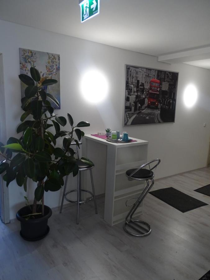 Gaestehaus Uezel Friedrichshafen Buitenkant foto