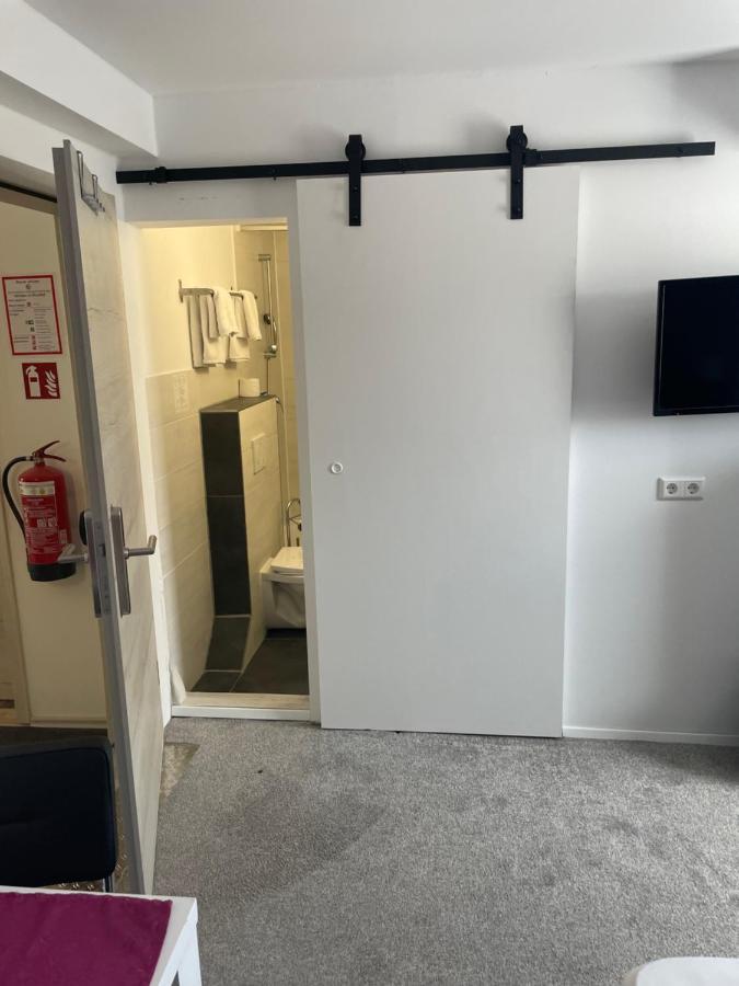 Gaestehaus Uezel Friedrichshafen Buitenkant foto
