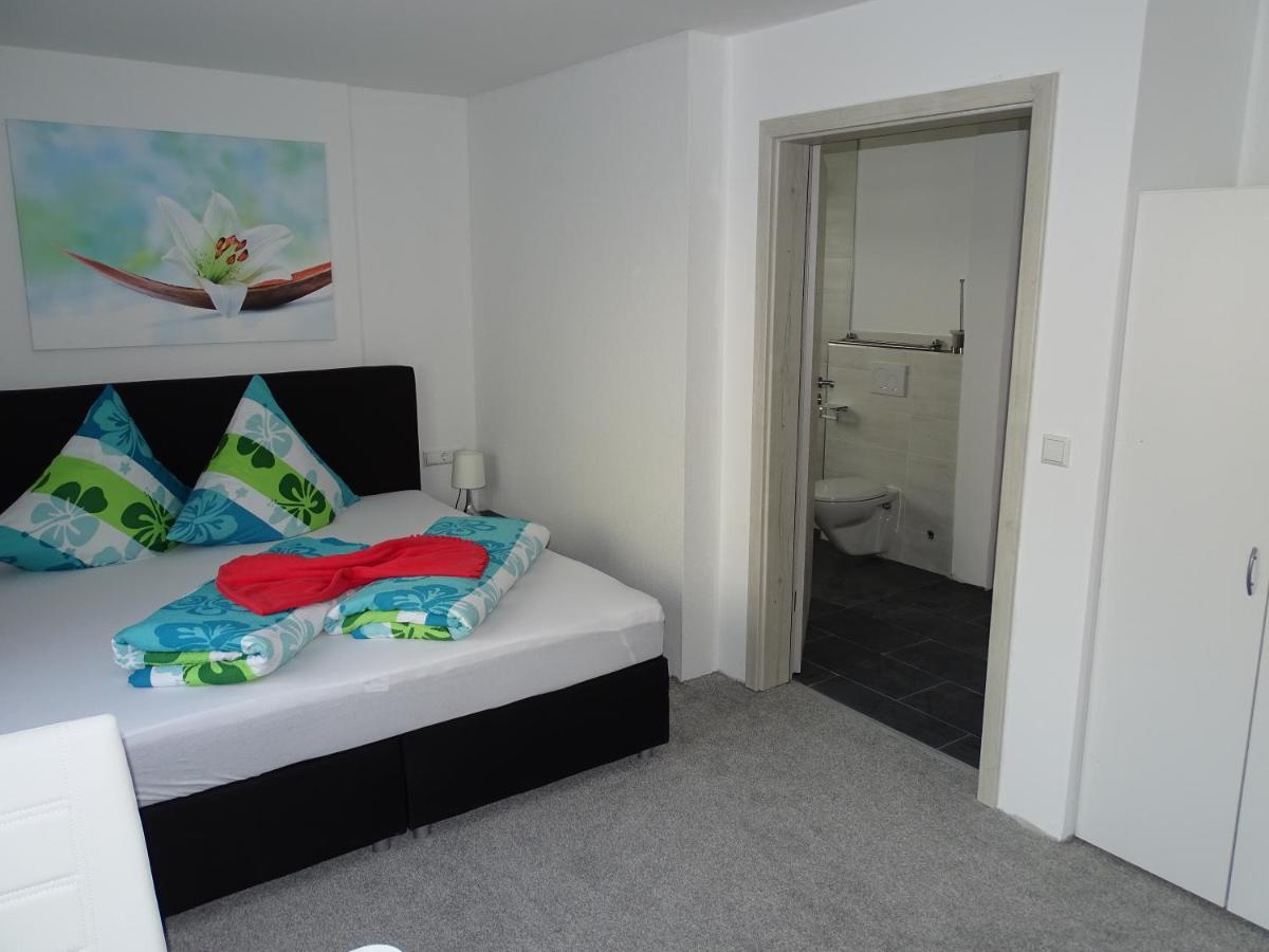 Gaestehaus Uezel Friedrichshafen Buitenkant foto